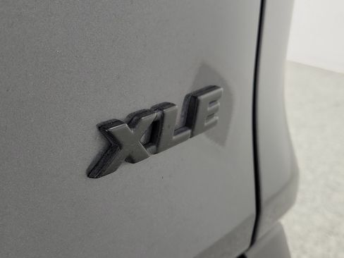 Certified 2025 Toyota RAV4 XLE FWD image 7