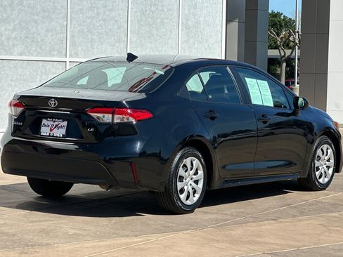 Certified 2024 Toyota Corolla LE image 4