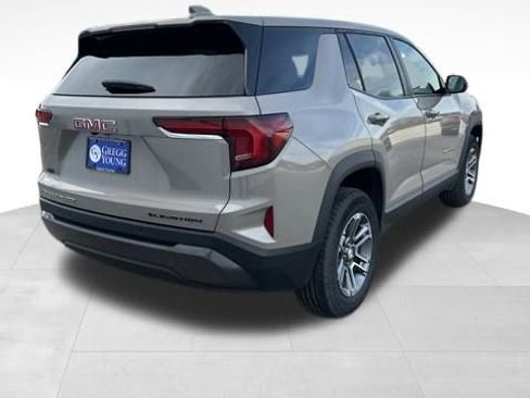 Used 2025 GMC Terrain Elevation image 8