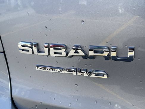 Used 2024 Subaru Ascent Limited w/ Technology Package AWD/4WD image 7