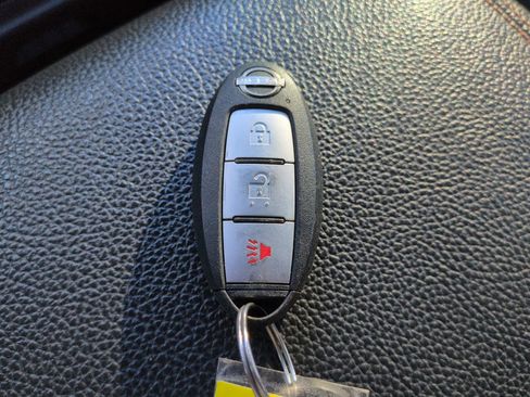 Used 2024 Nissan Titan PRO-4X w/ Off Road Protection Package AWD/4WD image 28