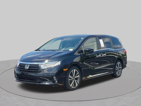 Used 2024 Honda Odyssey Touring image 1