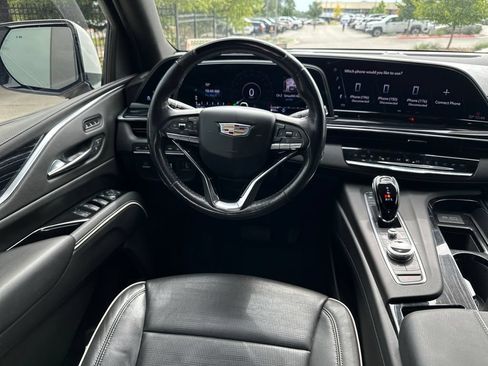 Used 2022 Cadillac Escalade Sport w/ Touring Package AWD/4WD image 33