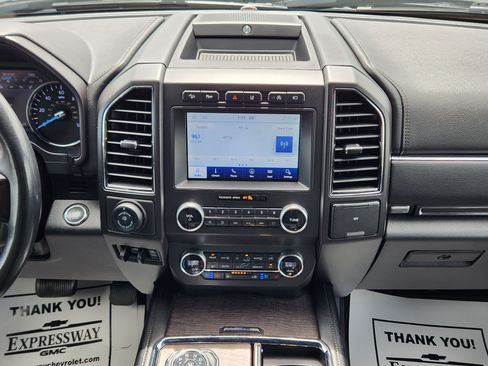 Used 2020 Ford Expedition Limited w/ Special Edition Package AWD/4WD image 19