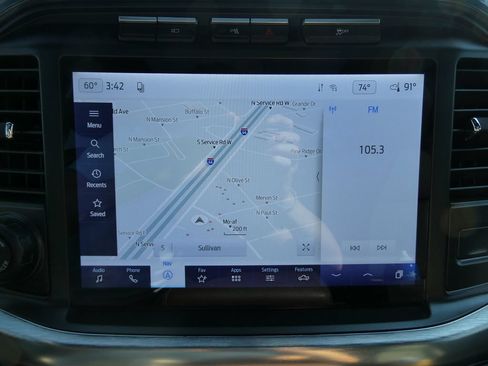 Used 2022 Ford F150 Lariat w/ Equipment Group 502A High AWD/4WD image 37