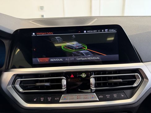 Used 2023 BMW 430i xDrive Coupe w/ M Sport Package image 26