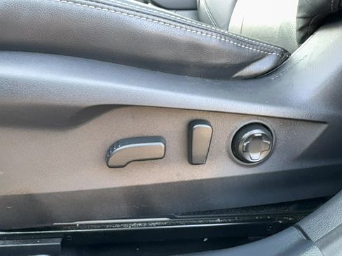 Used 2023 Subaru Outback Limited w/ Tech Package 3 image 25