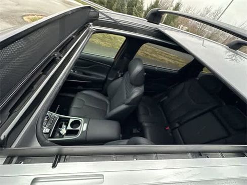 Used 2022 Hyundai Santa Fe Calligraphy image 6