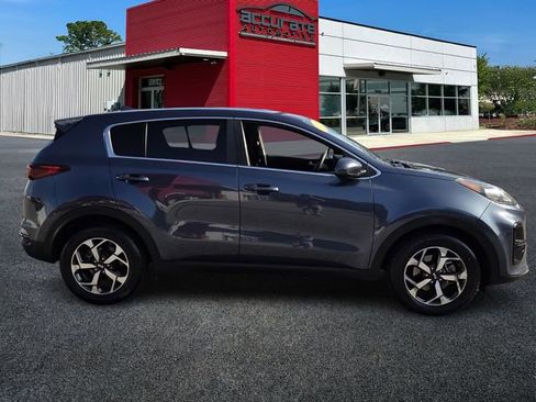 Used 2020 Kia Sportage LX image 6