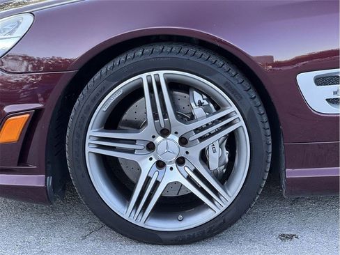 Used 2012 Mercedes-Benz SL 63 AMG image 10