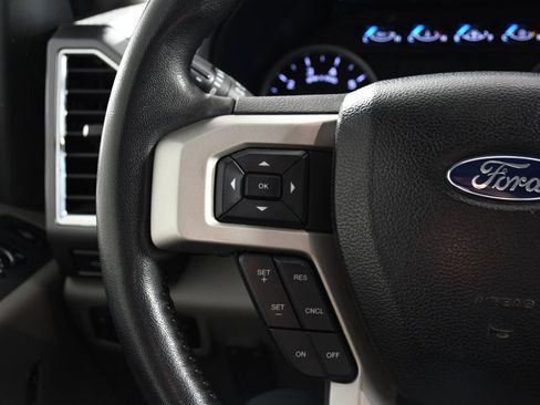 Used 2017 Ford F350 XLT image 28