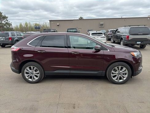 Used 2022 Ford Edge Titanium w/ Class II Trailer Tow Package AWD/4WD image 6