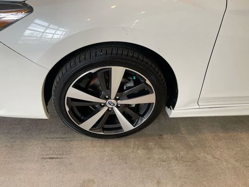 Used 2018 Subaru Impreza 2.0i Sport image 10