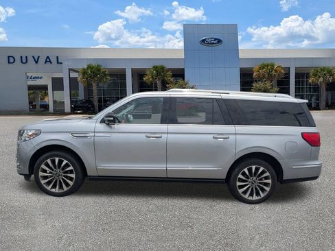 Used 2021 Lincoln Navigator L Reserve AWD/4WD image 7