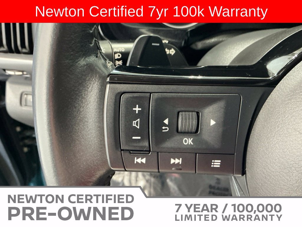 Used 2023 Nissan Pathfinder SL AWD/4WD image 35