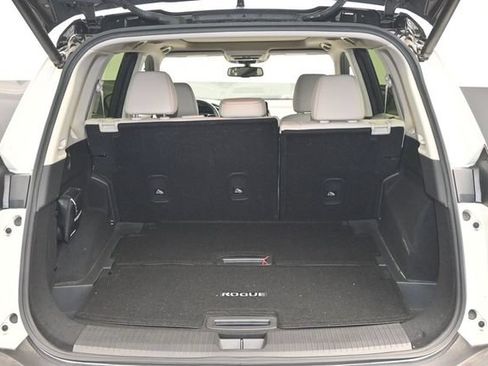 Used 2023 Nissan Rogue SL w/ SL Premium Package FWD image 15
