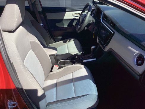 Used 2017 Toyota Corolla LE image 10