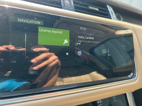 Used 2019 Land Rover Range Rover Sport HSE Dynamic AWD/4WD image 21