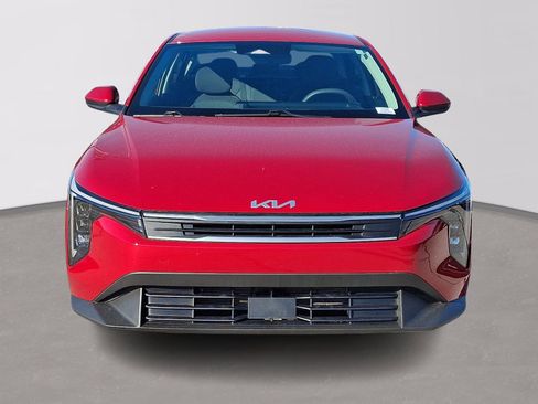 Used 2025 Kia K4 LXS image 2