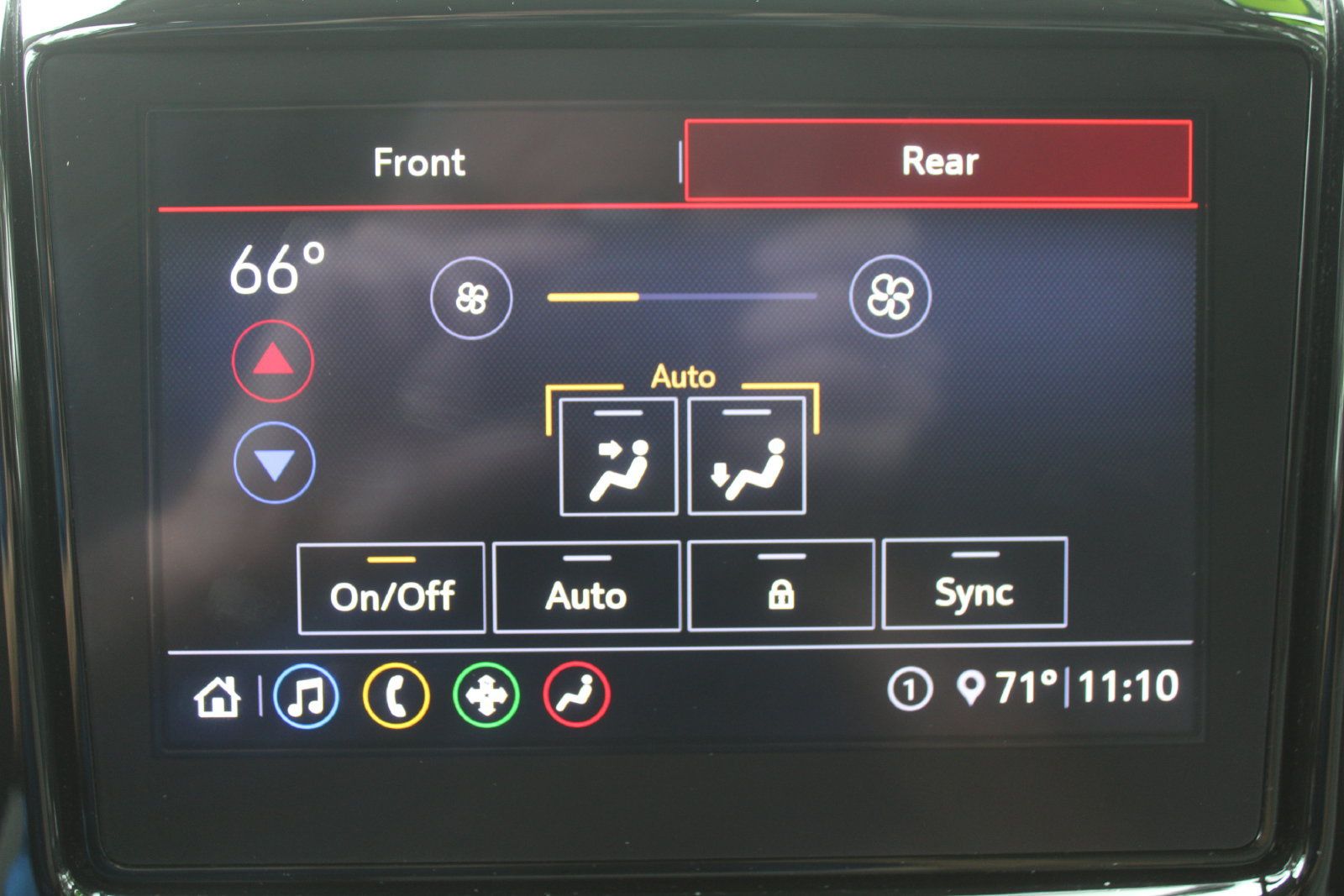 Used 2020 Chevrolet Traverse LT FWD image 58