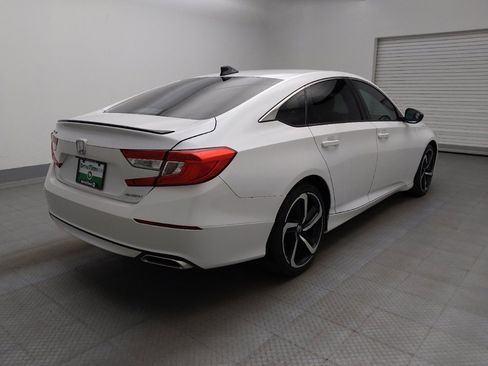 Used 2022 Honda Accord Sport image 9