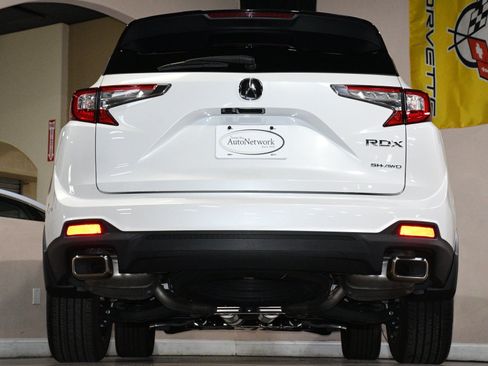 Used 2025 Acura RDX SH-AWD image 82