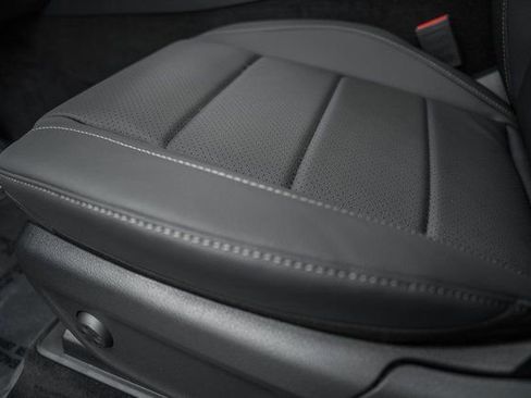 New 2026 Mercedes-Benz GLE 450 4MATIC image 33