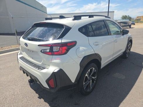 Used 2024 Subaru Crosstrek 2.0i Premium AWD/4WD image 3