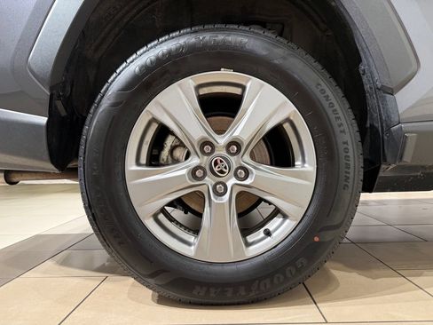 Certified 2024 Toyota RAV4 XLE FWD image 9