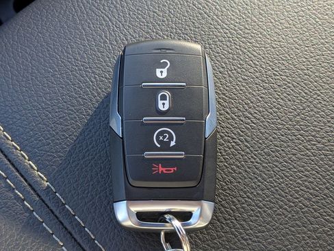 New 2026 RAM 1500 4x4 Crew Cab image 30