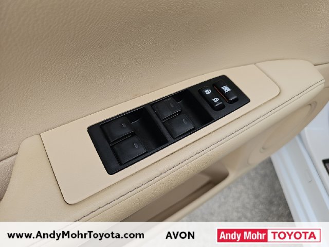 Used 2014 Lexus ES 350 w/ Premium Package FWD image 12