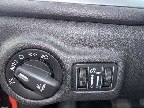 Used 2015 Dodge Dart SXT image 14