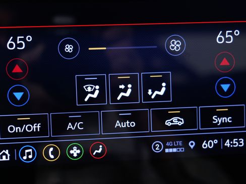 Used 2022 Chevrolet Corvette Stingray Coupe w/ 1LT image 42