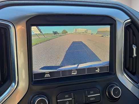 Used 2021 Chevrolet Silverado 1500 LTZ w/ LTZ Convenience Package II AWD/4WD image 28