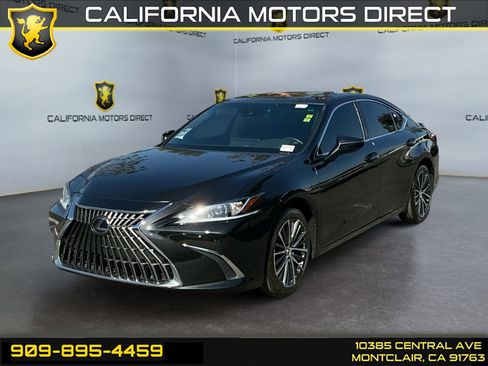 Used 2022 Lexus ES 300h w/ Premium Package FWD image 1