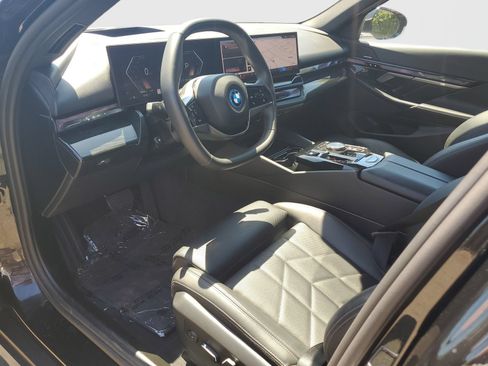 Used 2024 BMW i5 eDrive40i RWD image 20
