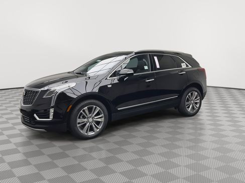 New 2026 Cadillac XT5 Premium Luxury w/ Driver Assist Package AWD/4WD image 39