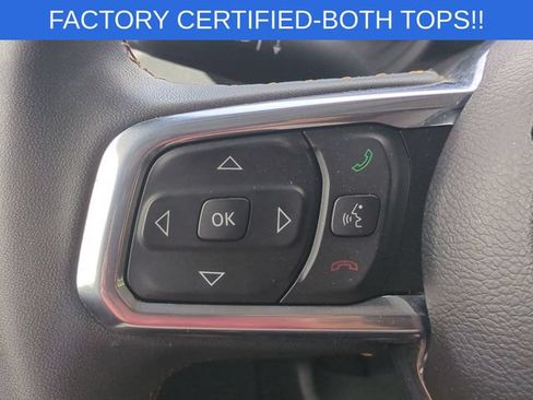 Certified 2024 Jeep Wrangler Unlimited Sahara w/ Dual Top Group AWD/4WD image 17