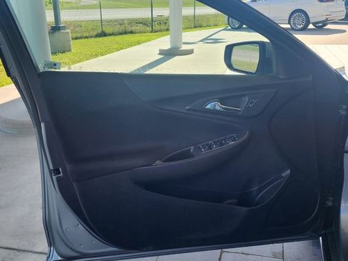 Used 2024 Chevrolet Malibu LT FWD image 11