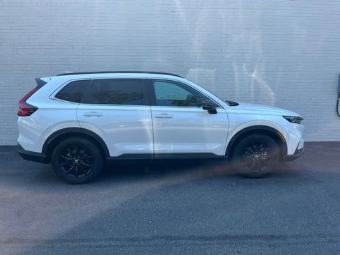 Used 2024 Honda CR-V Sport image 2