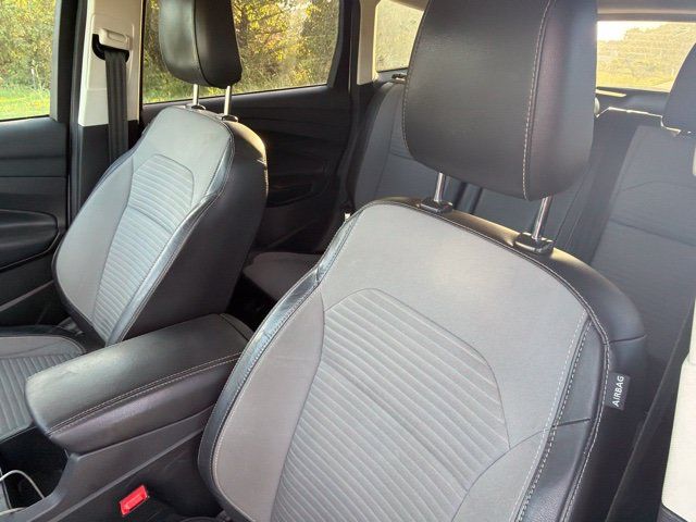 Used 2018 Ford Escape SE w/ SE Sport Appearance Package FWD image 10