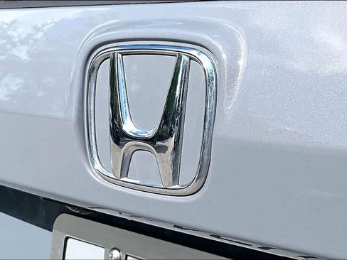Used 2025 Honda CR-V Sport-L image 31