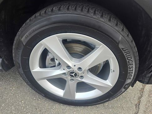 Used 2018 Mercedes-Benz GLE 350 4MATIC image 9