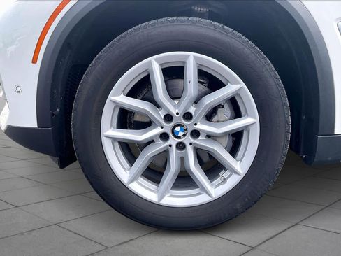 Used 2023 BMW X5 xDrive40i w/ Premium Package image 10