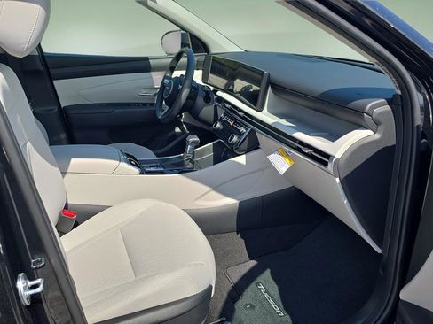 New 2026 Hyundai Tucson SEL FWD image 13
