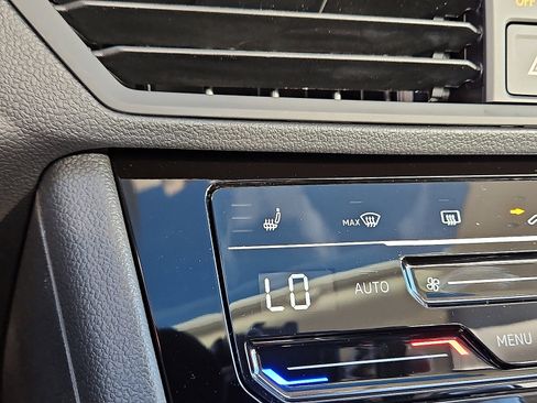 New 2026 Volkswagen Jetta SE image 20