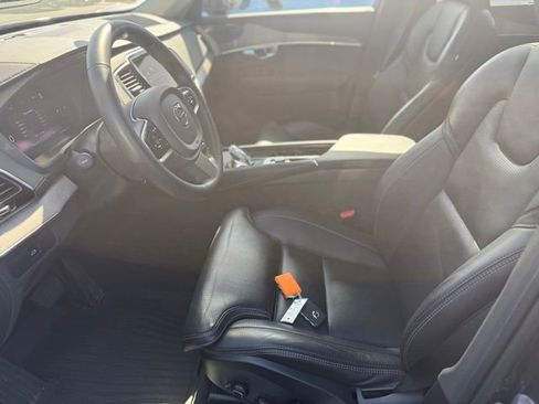 Used 2023 Volvo XC90 B6 Ultimate w/ Protection Package Premier AWD/4WD image 7