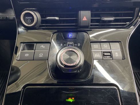 Used 2023 Toyota bZ4X Limited image 28