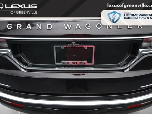 Used 2023 Jeep Grand Wagoneer Series II AWD/4WD image 11