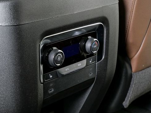 New 2026 Chevrolet Tahoe High Country w/ Sun And Tow Package image 19